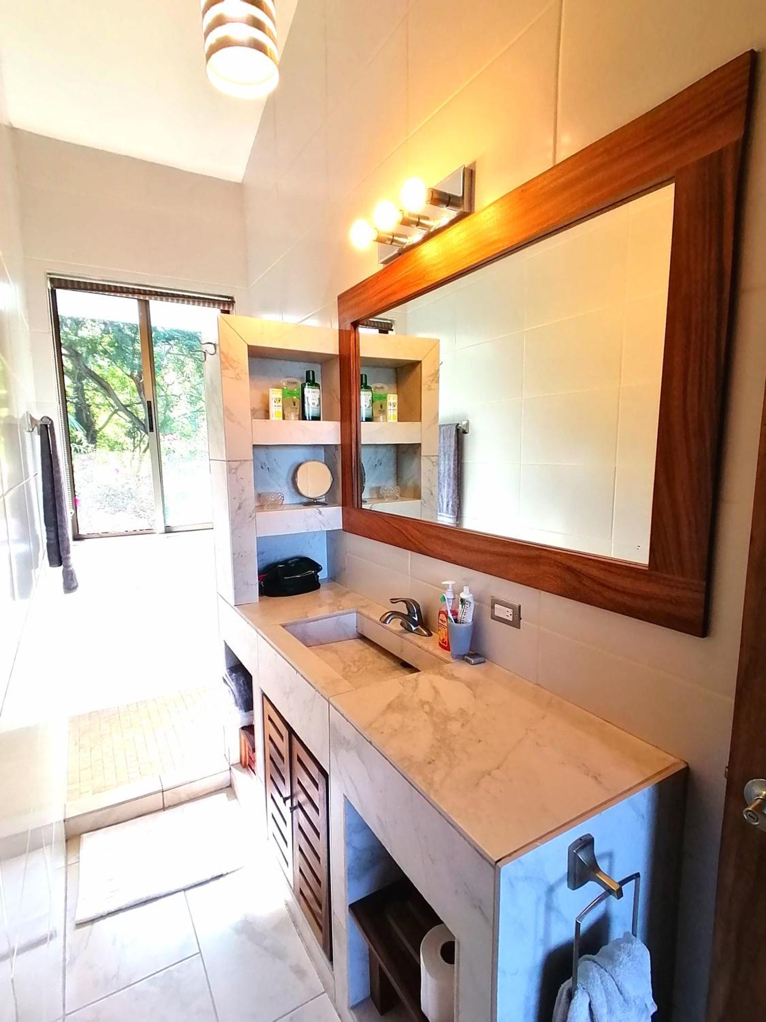 Ananda Guesthouse Balgue Bilik gambar